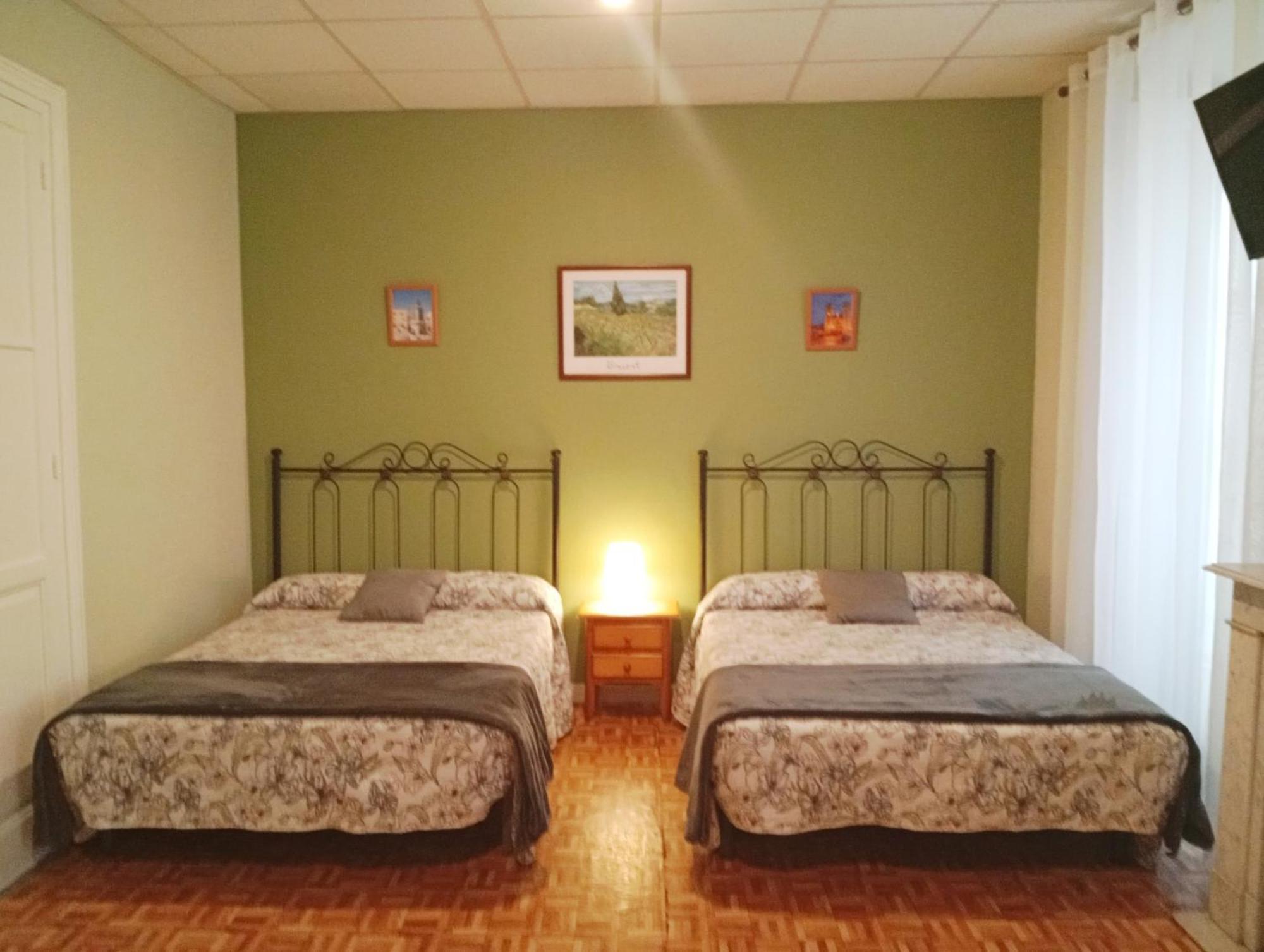 Hospedaje Don Pelayo Gijón Habitación foto
