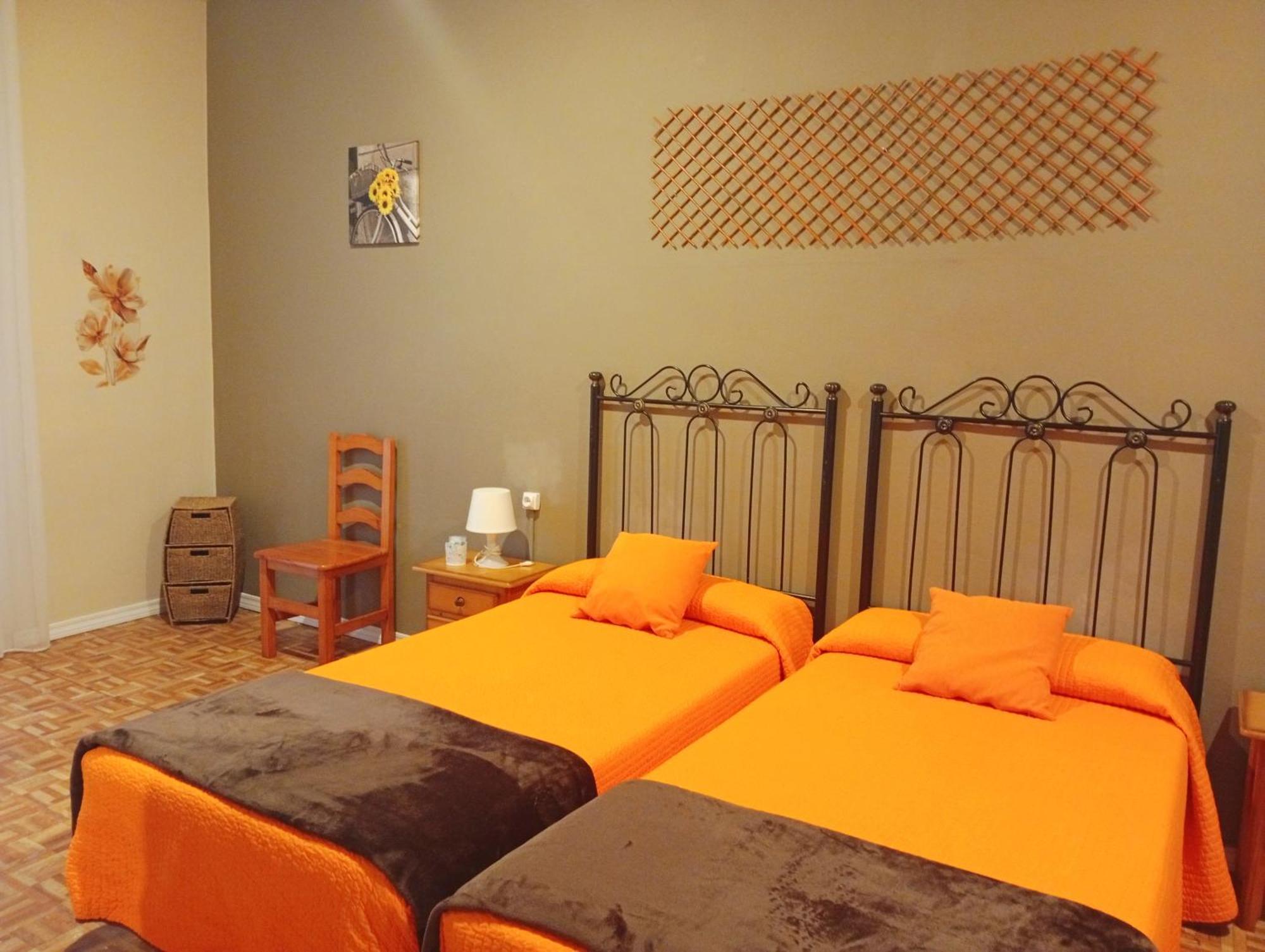 Hospedaje Don Pelayo Gijón Habitación foto